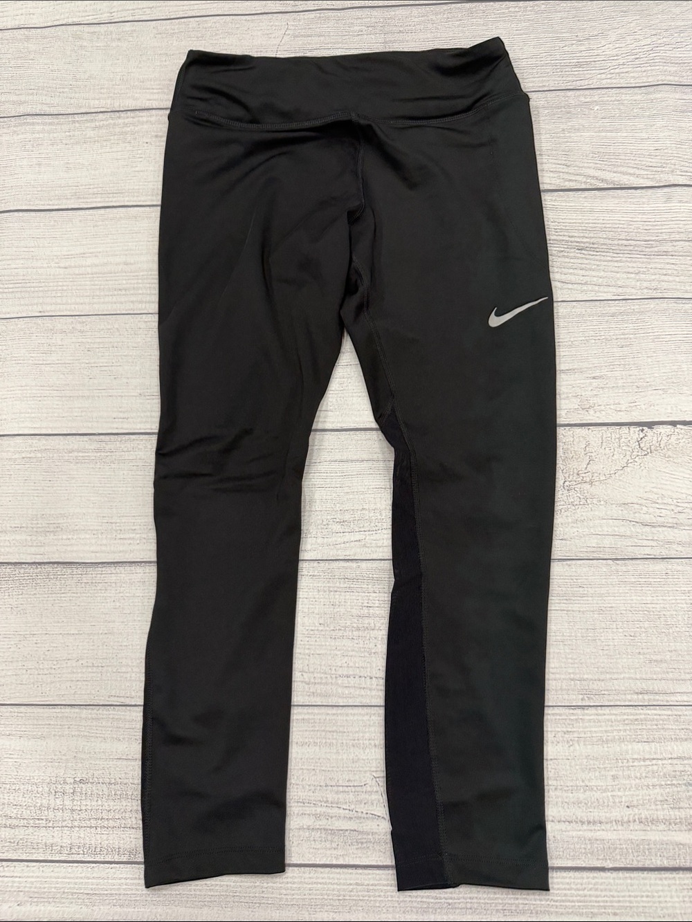 Nike Dri-FIT Black Cropped Athletic Leggings Women’s Medium